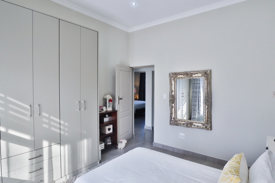 To Let 4 Bedroom Property for Rent in The Coves North West